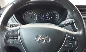 Hyundai i20 i20 1.2, So+Wi-Reifen*SitzHz*LenkradHz*Klimaautom. Bild 3