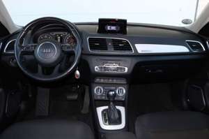 Audi Q3 2.0 TDI quattro*S tronic*Panorama*Navi.*Xenon Bild 5
