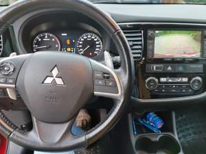 Mitsubishi Outlander Outlander 2.2 DI-D 4WD Automatik Invite Bild 5