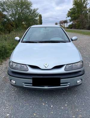 Renault Laguna 1.6 16V Bild 1