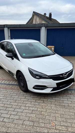 Opel Astra 1.2 Turbo Start/Stop Edition Bild 1