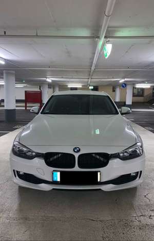 BMW 316 3er F30 TÜV Neu + Luxury/Sport automatik Bild 2