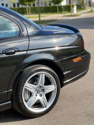 Jaguar S-Type R Bild 4