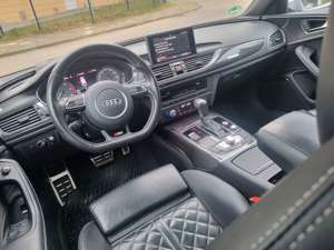 Audi S6 Avant 4.0TFSI  Matrix/Sthzg/HUD/Luft/Panorama Bild 3