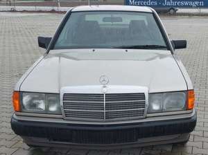 Mercedes-Benz 190 190 E 1.8