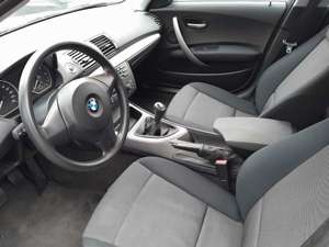 BMW 116 Baureihe 1 Lim. 116i/Klimaautomatik Bild 5