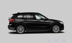 BMW X1 sDrive 18 i Advantage Bild 2