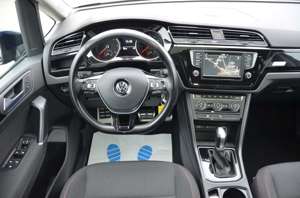 Volkswagen Touran 2.0 TDI Sound 7 Sitze Standheizung  LED NAVI AHK P Bild 5