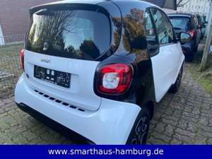 smart forTwo coupé EQ 22kW COOL AUDIO 22kW Lader Bild 4