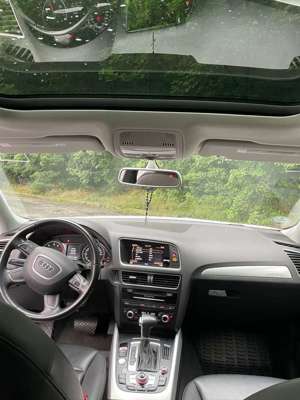 Audi Q5 3.0 TFSI quattro tiptronic Panoramadach Vollleder Bild 5