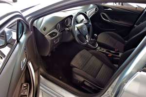 Opel Astra ST 1.4 125PS Edit.Navigation,Klimaauto.Sitzheizung Bild 4