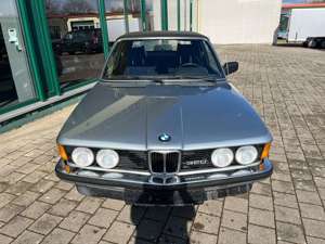 BMW 320 Bild 5