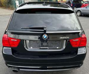 BMW 320 320i Pano Bi-Xenon Navi Klima AHK HiFi HU-Neu! Bild 4