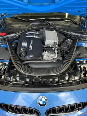 BMW M4 M4 Cabrio DKG Competition Bild 4