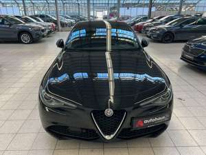 Alfa Romeo Giulia 2.0 Turbo  Business ACC|UConnect|Sitzhzg Bild 2