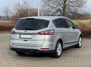 Ford S-Max Titanium +adapt.LED +ParkAssist +AHK  / 103.831 km Bild 2
