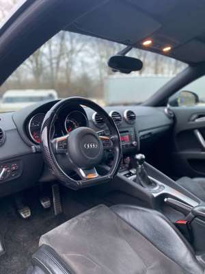 Audi TT Coupe 2.0 tfsi Bild 5