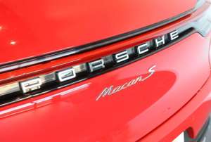 Porsche Macan S - PANO - HEATED SEATS - TOW HITCH Bild 5