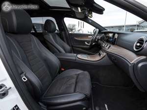 Mercedes-Benz E 220 d T 4M AMG MBUX+Parktronic+360°+AHK+M-LED Bild 5