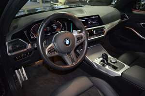 BMW 320 d xDrive M Sport ASSISTANTPROF/19ZOLL/KAMERA Bild 5