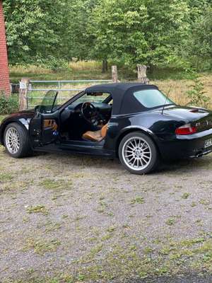 BMW Z3 Roadster 2,2i - Individual - Edition Bild 4