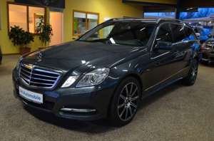 Mercedes-Benz E 200 T CGI BlueEfficiency XENON / NAVI / LEDER