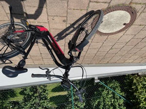 e bike Corratec Life CX ENVIOLO RH47 2020 neuwertig scharz matt rot glanz Bild 5