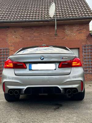 BMW M5 Massage-Carbon-Keramik-M-Track-305km/h-Alcantara Bild 2