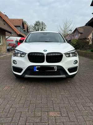 BMW X1 sDrive 18 i Advantage Bild 3