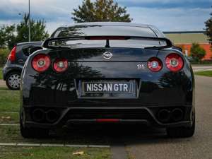 Nissan GT-R GT-R Premium Edition Bild 2