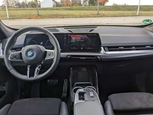BMW iX1 iX1 xDrive30 M Sportpaket Bild 5