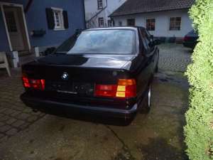 BMW 520 i  1. Hand völlg Original Unverbastelt 5 Gang Bild 5
