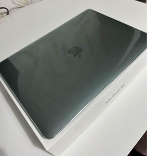 MacBook im perfekten Zustand  Bild 1