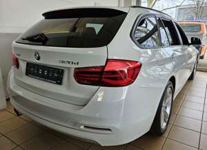 BMW 320 Xdrive Advantage LED Ambiente Tempomat Leder Navi Bild 3