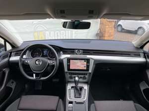 Volkswagen Passat Comfortline Automatik  Navi  Sitzheizung Bild 2