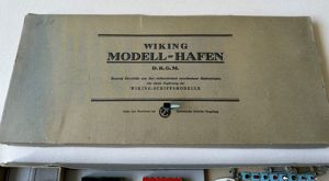  WIKING Model-Hafen, mit Zubehör, Maßstab 1:1250, sehr selten im original Karton Bild 2