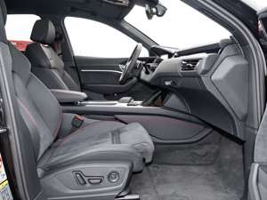 Audi Q8 e-tron 55 S line quattro *Matrix*Pa Bild 3