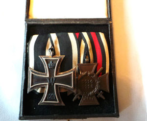 Ordenspange EK 2 Ehrenkreuz f. Frontkämpfer im Etui Set Hersteller Schwarz Bild 3