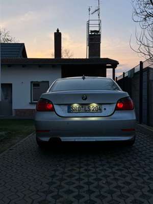 BMW 530 530i Bild 2