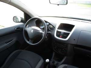 Peugeot 206 + 60* erste Hand !!*Klima*Winterräder*FH Bild 5