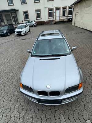 BMW 318 Bild 4