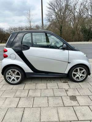 smart forTwo fortwo coupe Micro Hybrid Drive 1 HAND Bild 4