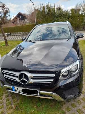 Mercedes-Benz GLC 220 d 4Mat 9G-TRONIC ILS AHK Kamera (Rentnerfahrzeug ) Bild 1