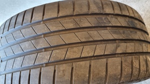 Reifen Bridgestone fast neu zu verkaufen