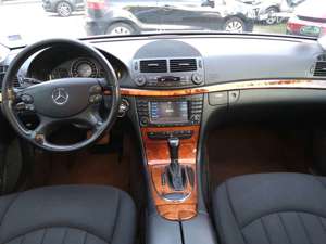 Mercedes-Benz E 220 CDI Automatik Elegance DPF Bild 5
