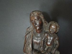 Gotische Madonna mit Kind 17.-18