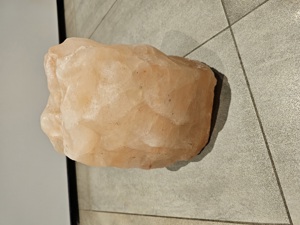 Salzstein mit Loch für Beleuchtung  Bild 3
