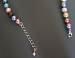 V Halskette Perlenkette multicolor Silber 925, 45 cm lang Verlängerung 4,5 cm kaum getragen Bild 3