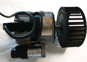 AEG Gebläsemotor Bild 3