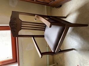 Antike Esszimmerstühle, neue Sitze mit Echtlederbezug, 2 Stühle mit und 4 Stühle ohne Armlehnen Bild 2